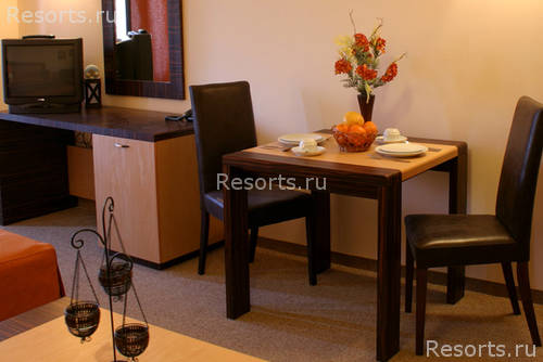 Majestic Hotel & Residence 15